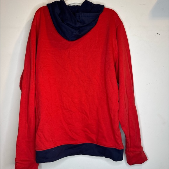 Red‎ and navy Men’s Atlanta Braves hoodie - Picture 3 of 3